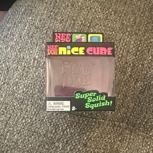 Nee Doh Nice Cube Super Solid Squish - Purple